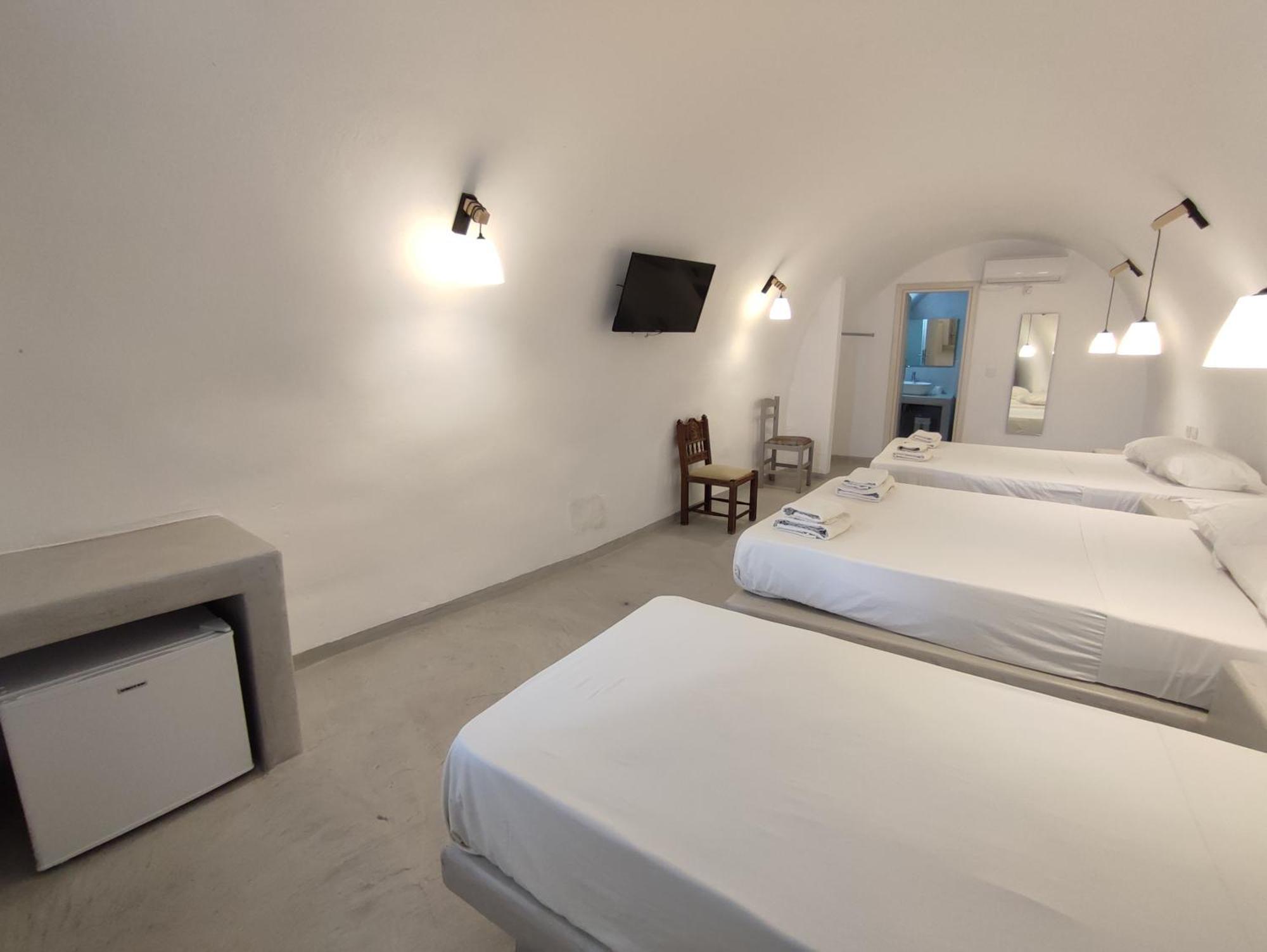 Magic Caves Rooms- Fira Center Екстер'єр фото