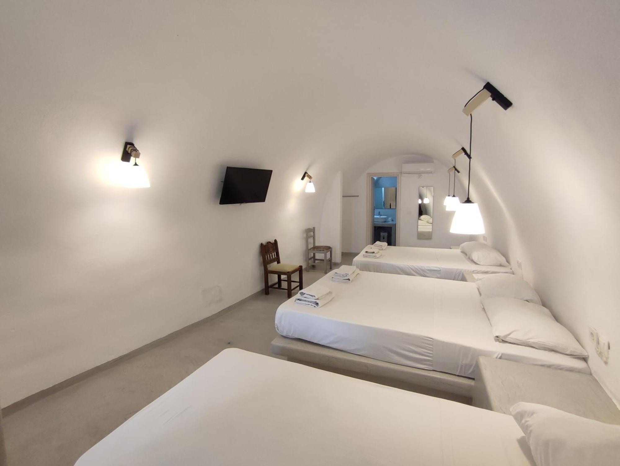 Magic Caves Rooms- Fira Center Екстер'єр фото