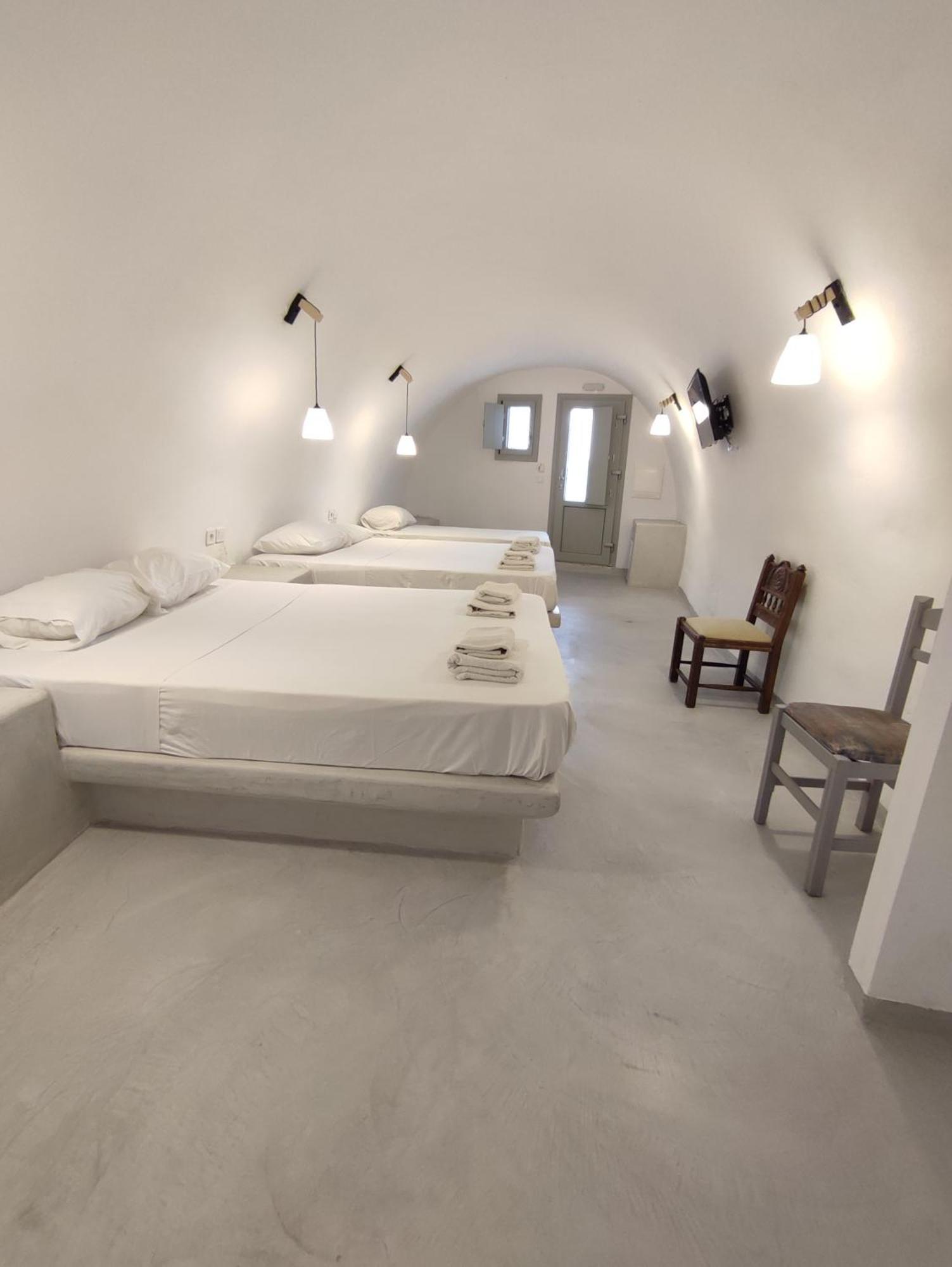 Magic Caves Rooms- Fira Center Екстер'єр фото